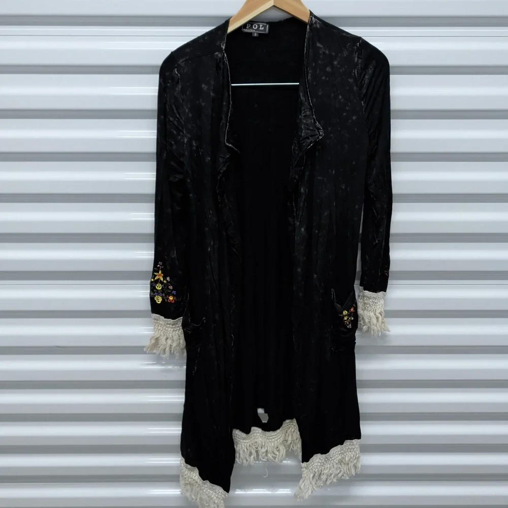 POL Cardigan Duster Size S Womens Black Acid Wash Floral Embroidered Fringe Boho